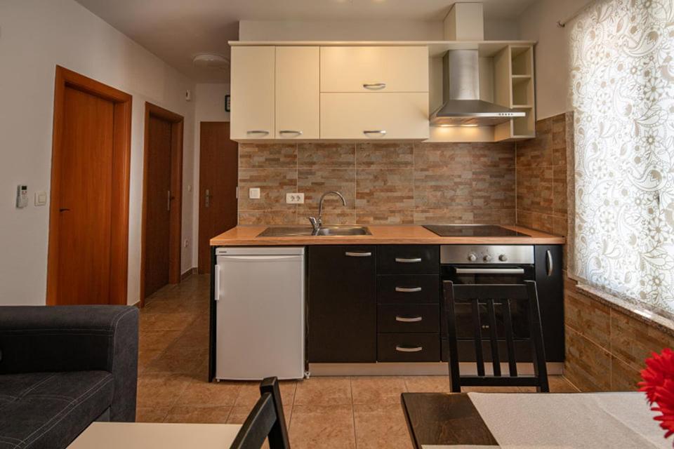 Apartment Nina Biograd Na Moru Dış mekan fotoğraf
